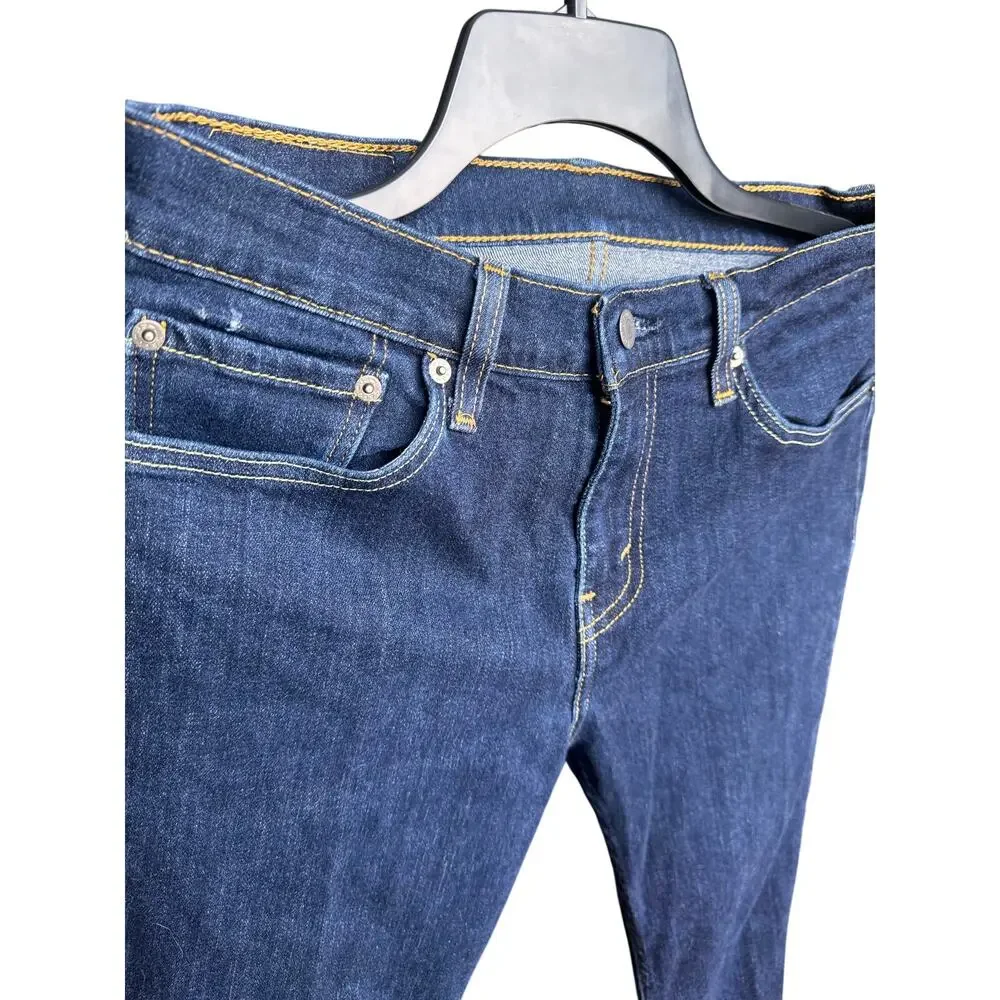 Levis elevate your